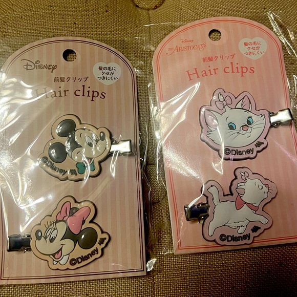 NWT Disney The Aristocats & Mickey Minnie Set Hair clips Accessory From Japan - Picture 2 of 5